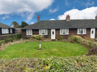 3 bedroom semi detached house in Adbaston, Stafford