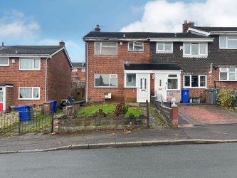 3 bedroom end terraced house in Stoke on Trent