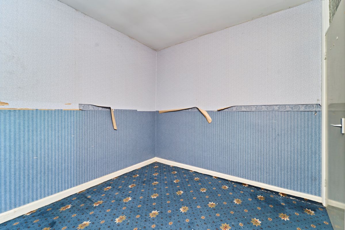 2 bedroom mid terraced property in Wolverhampton