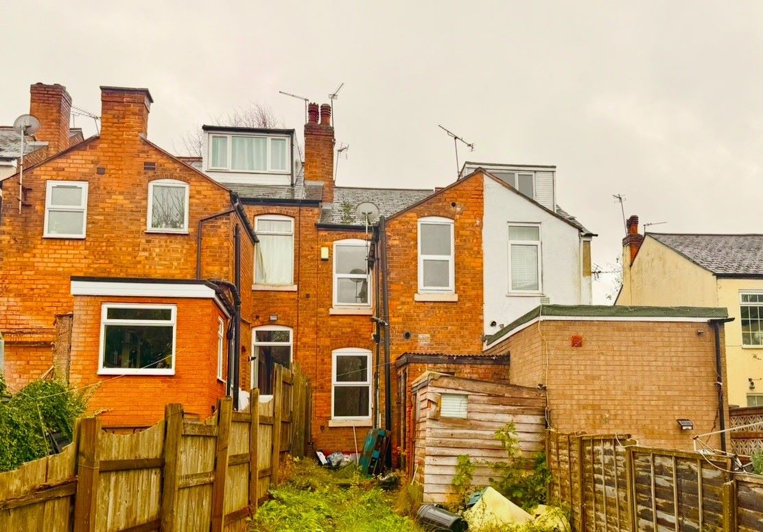 2 bedroom mid terraced property in Erdington