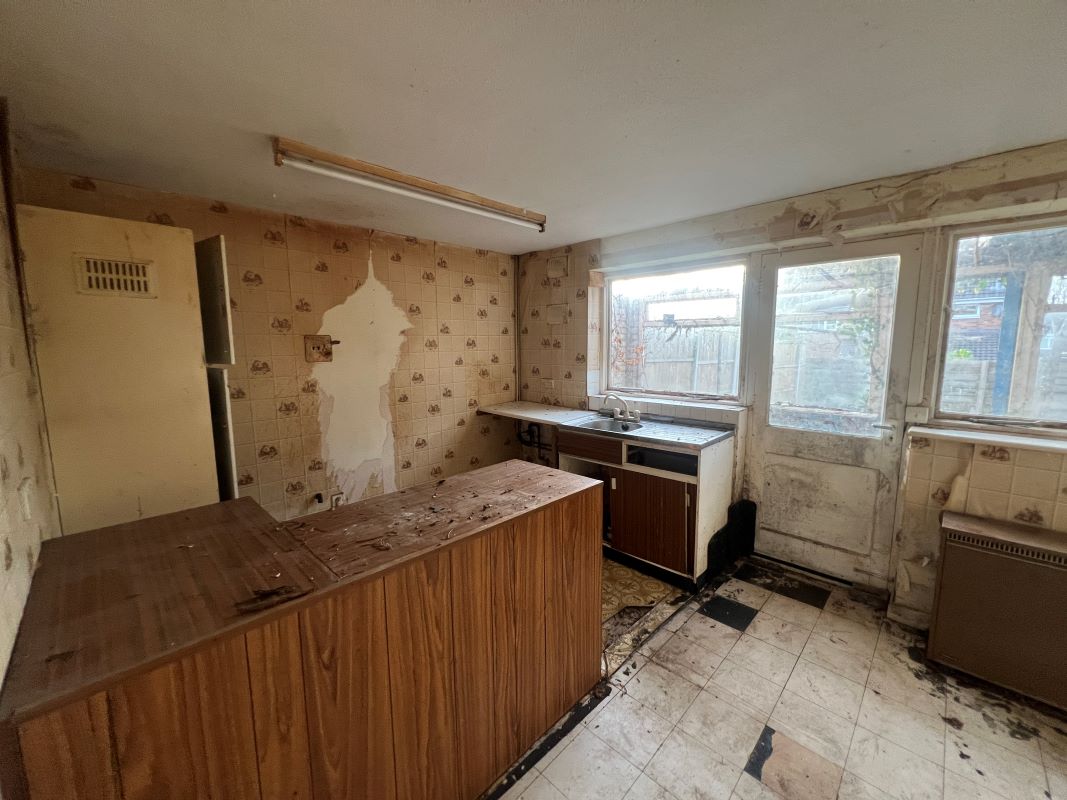 A 3 bedroom semi detached property in Telford