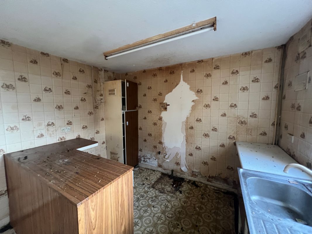 A 3 bedroom semi detached property in Telford