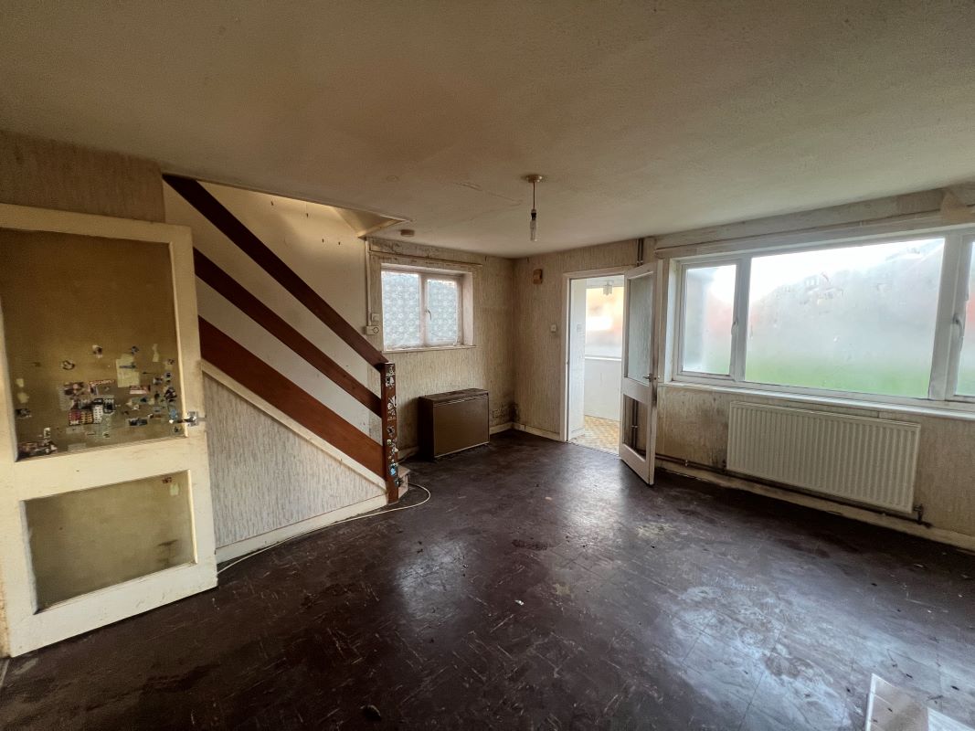 A 3 bedroom semi detached property in Telford