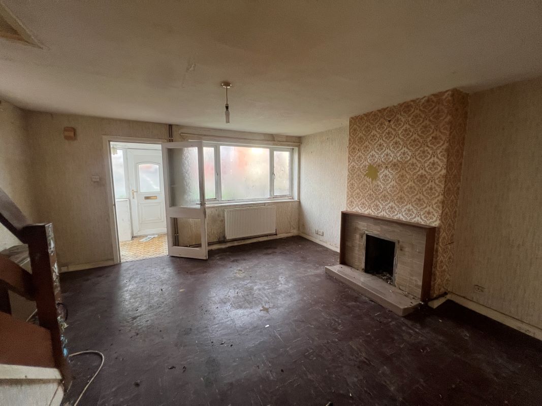 A 3 bedroom semi detached property in Telford