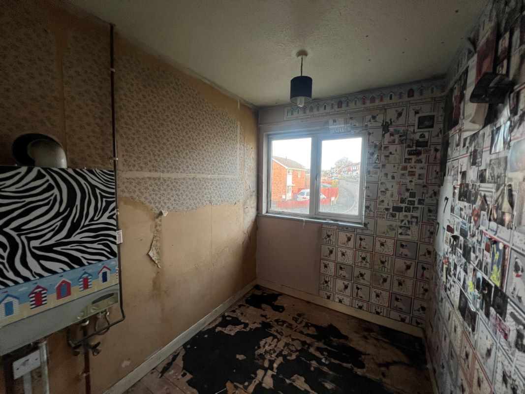 A 3 bedroom semi detached property in Telford