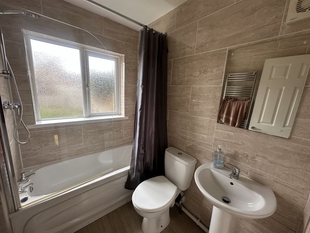 3 bedroom semi detached property in Kings Norton