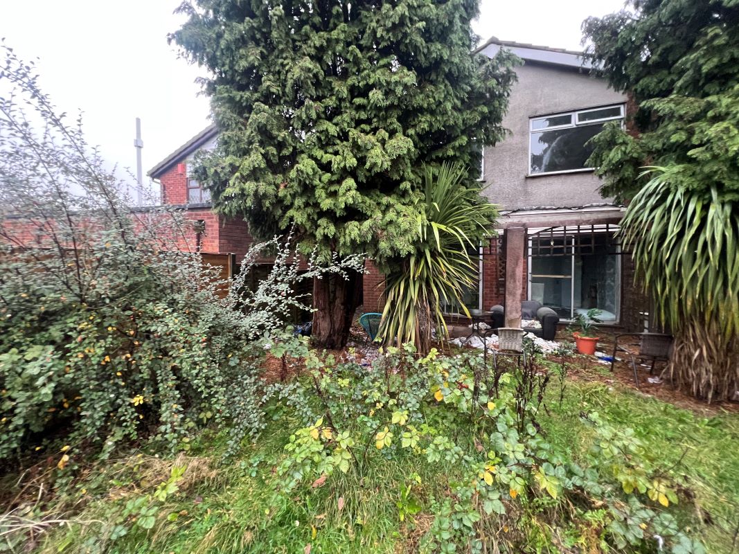 3 bedroom detached house in Walsall