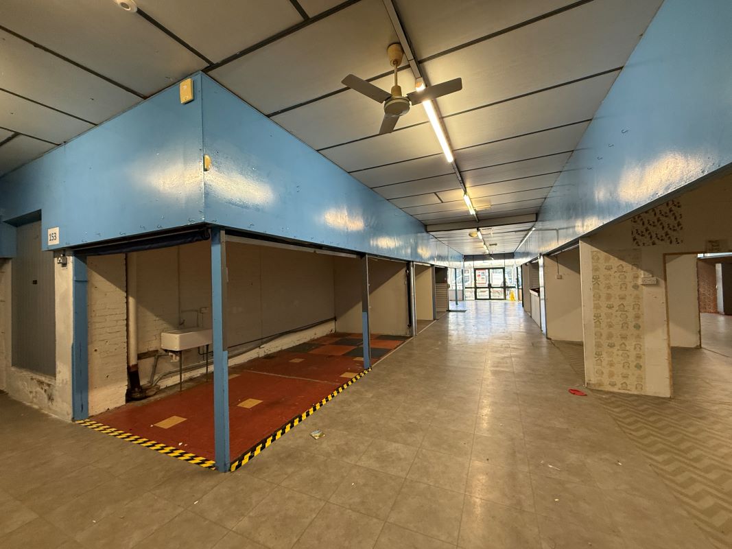 Former market hall with offices above and a single retail unit in Sedgley