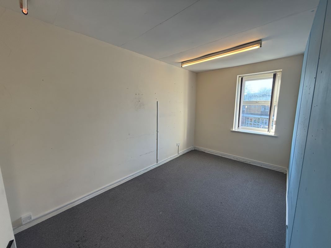 Former market hall with offices above and a single retail unit in Sedgley