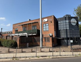 Three storey commercial building in Coventry