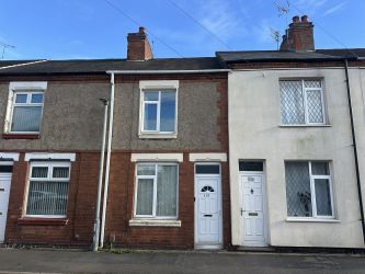 2 bedroom mid terraced house in Bedworth