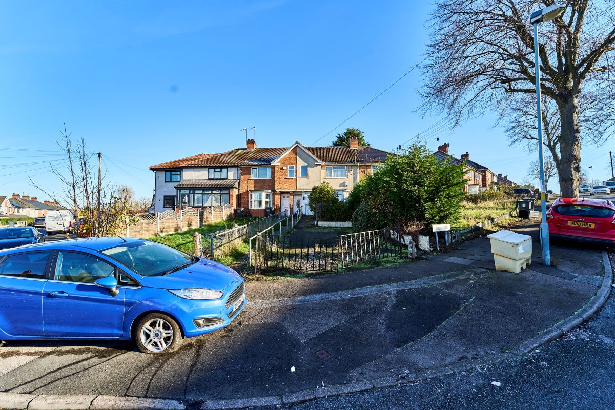 3 bedroom mid terraced property in Yardley
