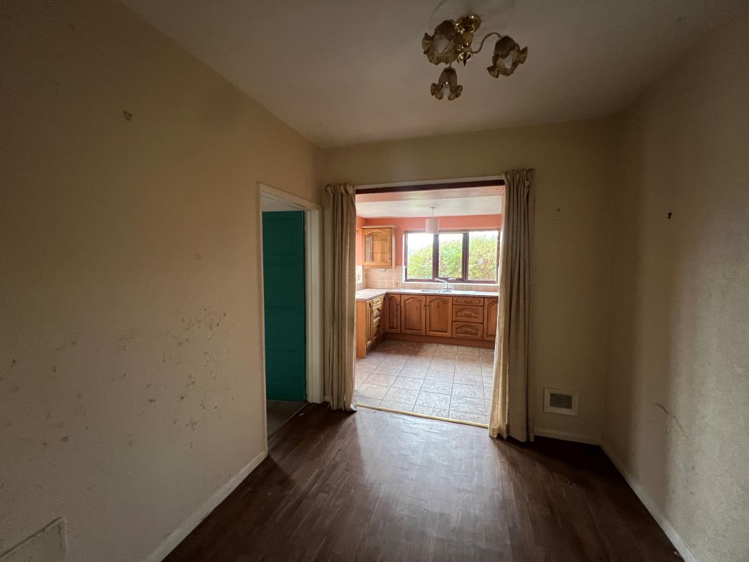 18 Aston Road, Wem, Shrewsbury, SY4 5BA