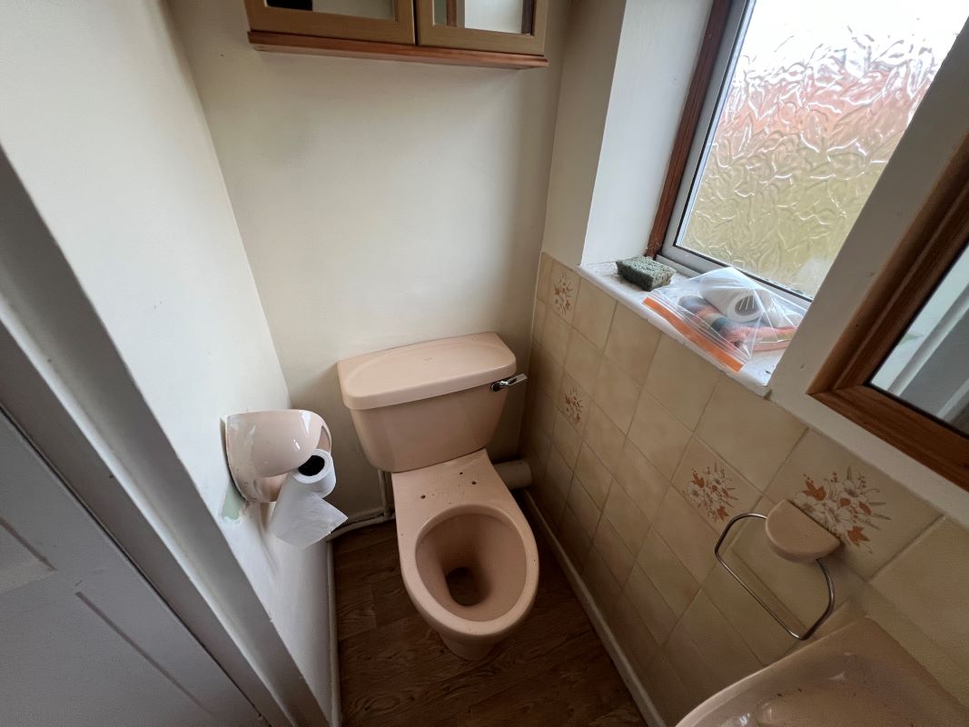 18 Aston Road, Wem, Shrewsbury, SY4 5BA