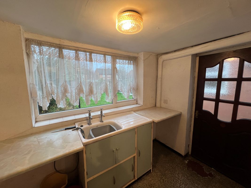 9 Kipling Avenue, Bilston, WV14 9PX