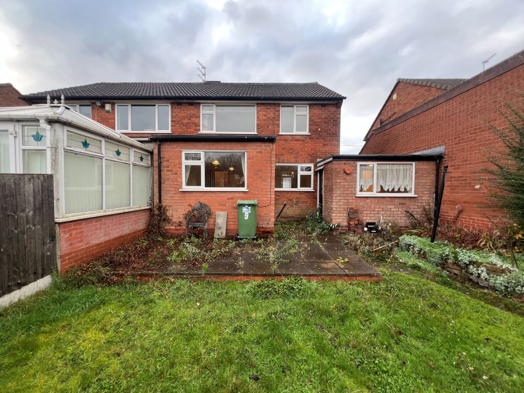 9 Kipling Avenue, Bilston, WV14 9PX