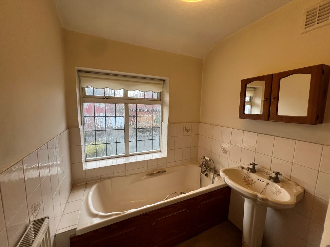 9 Kipling Avenue, Bilston, WV14 9PX