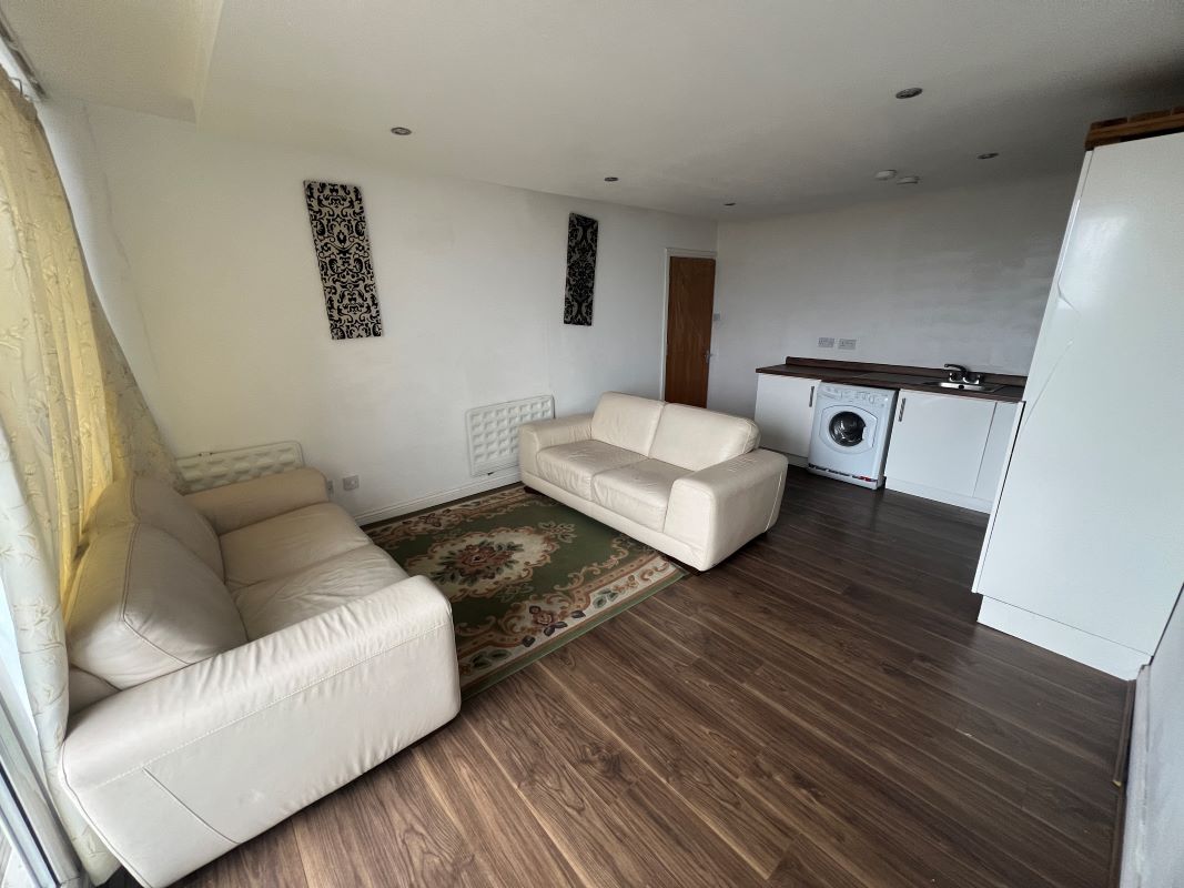 Flat 36 West Point, Hermitage Road, Edgbaston, Birmingham, B15 3US