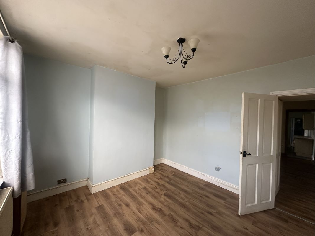 121 Wootton Street, Bedworth, CV12 9DY