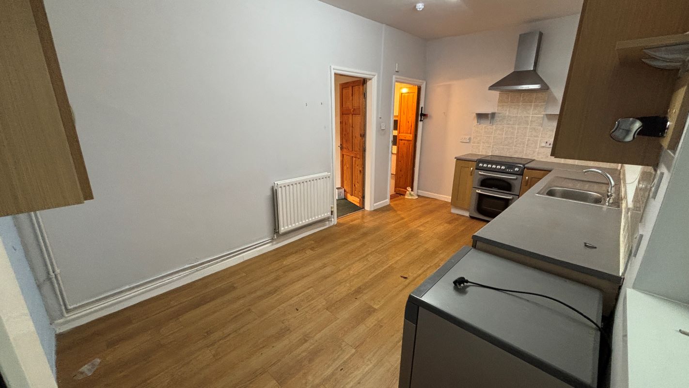 22 Beckton Avenue, Stoke-on-Trent, ST6 6ET