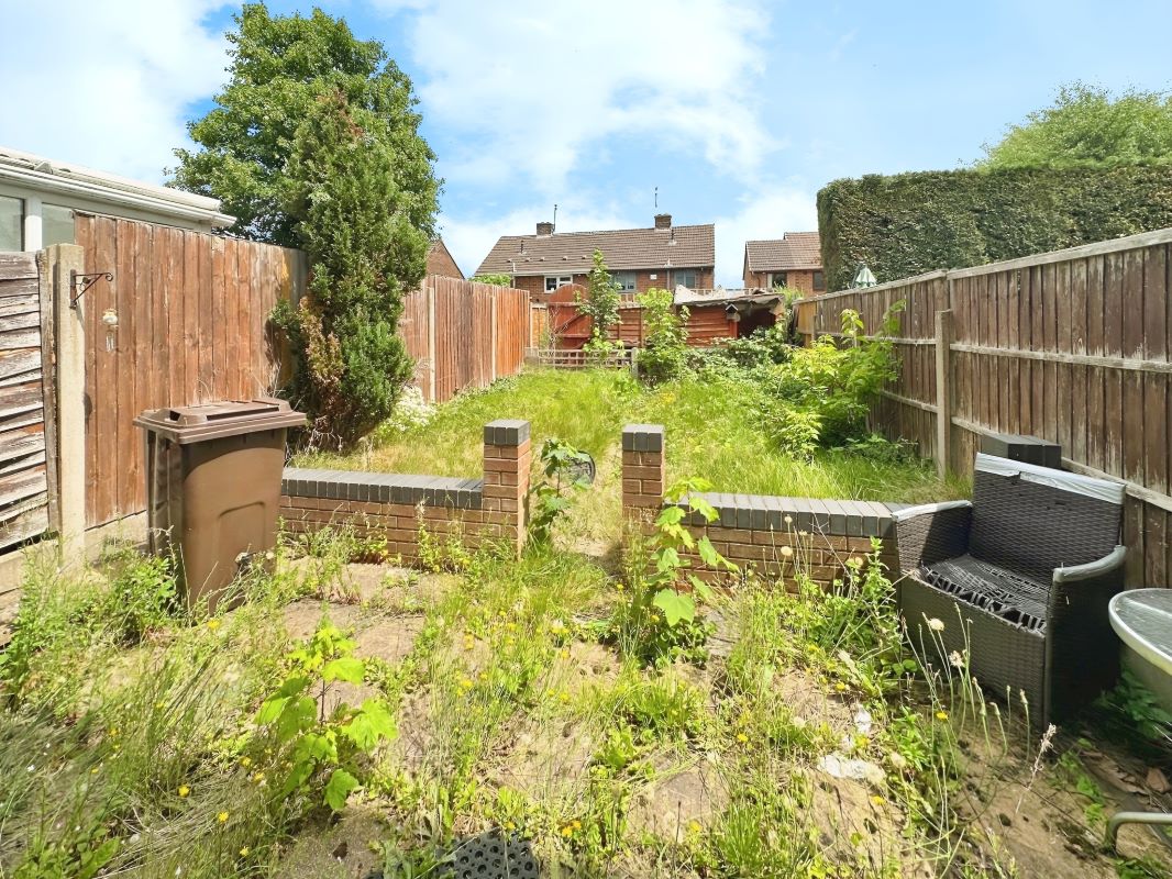 9 Astbury Close, Wolverhampton, WV1 2DD