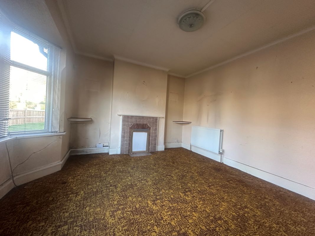 52 Malton Road, Nottingham, NG5 1EG