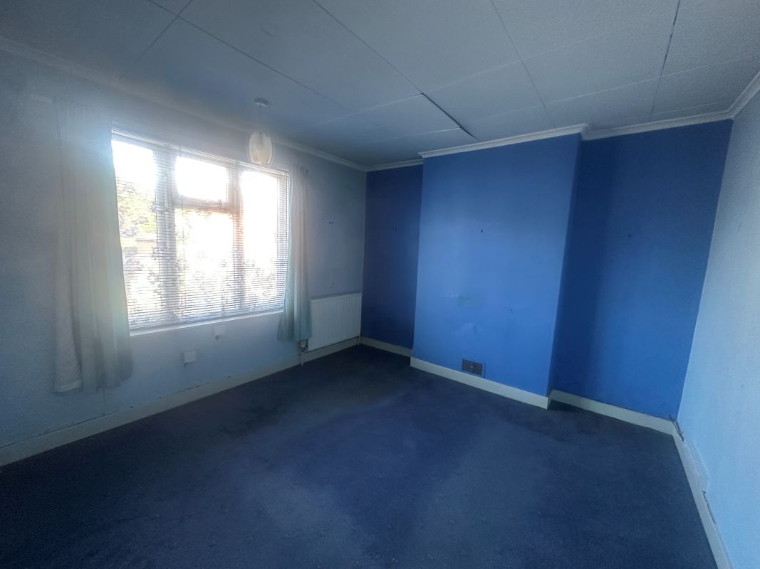 52 Malton Road, Nottingham, NG5 1EG