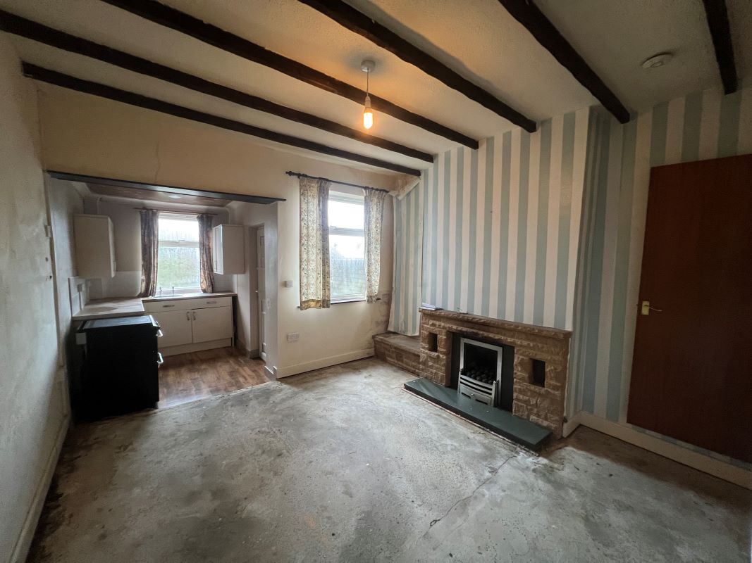 1 Chapman Lane, Grassmoor, Chesterfield, S42 5EN