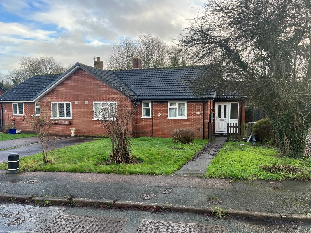 3 bedroom semi detached property in Lichfield