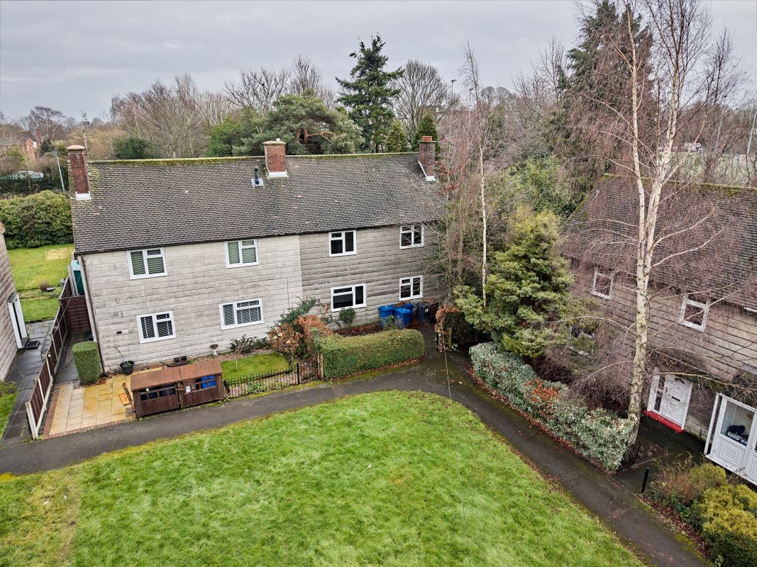 32 Beech Gardens, Lichfield, WS14 9EB