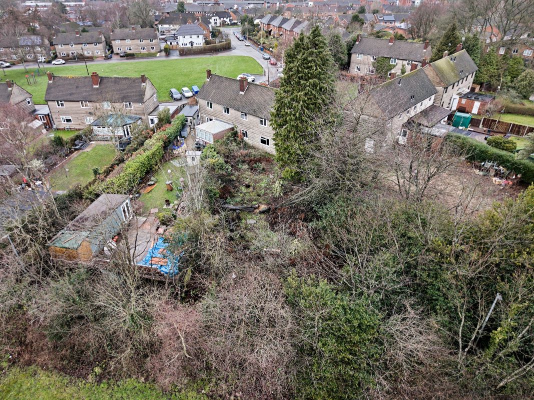 3 bedroom semi detached house in Lichfield