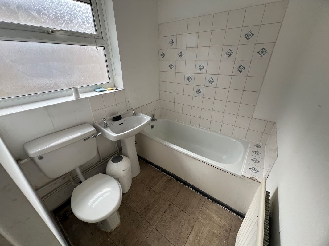 141 Longford Road, Longford, Coventry, CV6 6ED