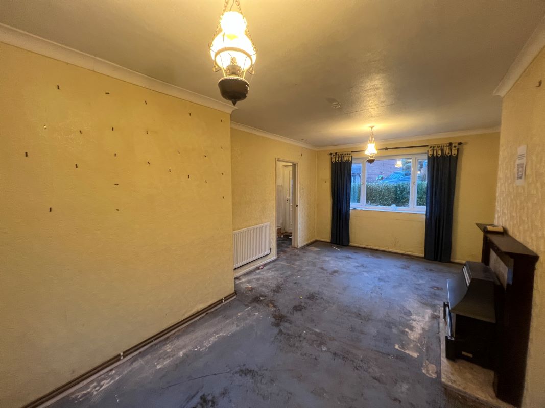 13 Droitwich Close, Silverdale, Newcastle, ST5 6RA