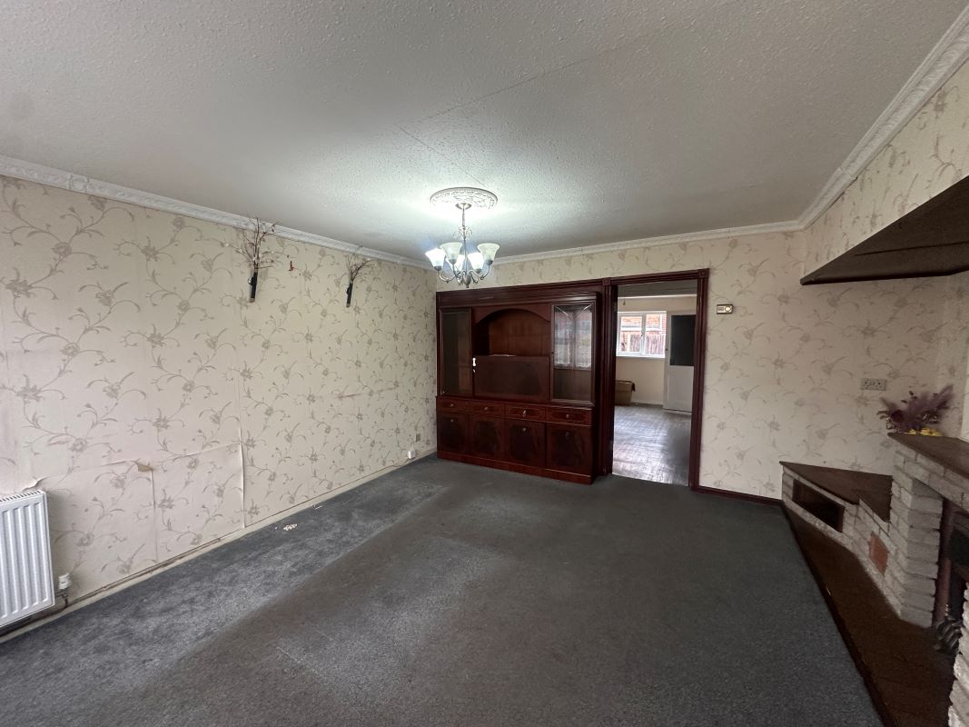 1 Holly Bush Lane, Amblecote, Stourbridge, DY8 4HH