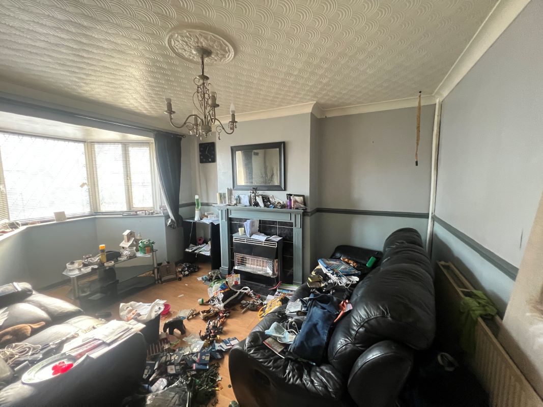 22 Chase Road, Brownhills, Walsall, WS8 6JD