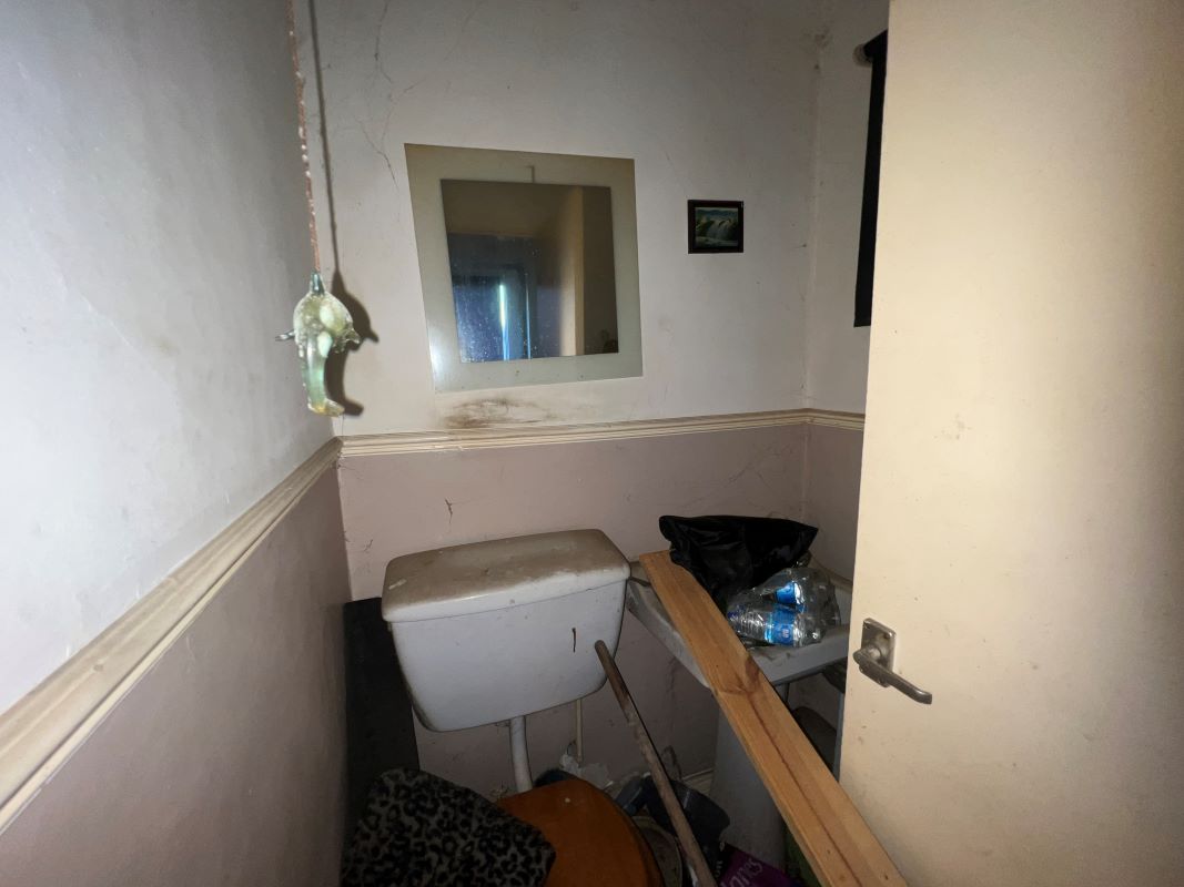 22 Chase Road, Brownhills, Walsall, WS8 6JD