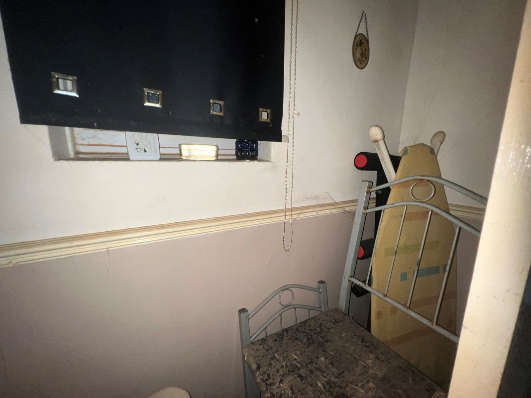 22 Chase Road, Brownhills, Walsall, WS8 6JD