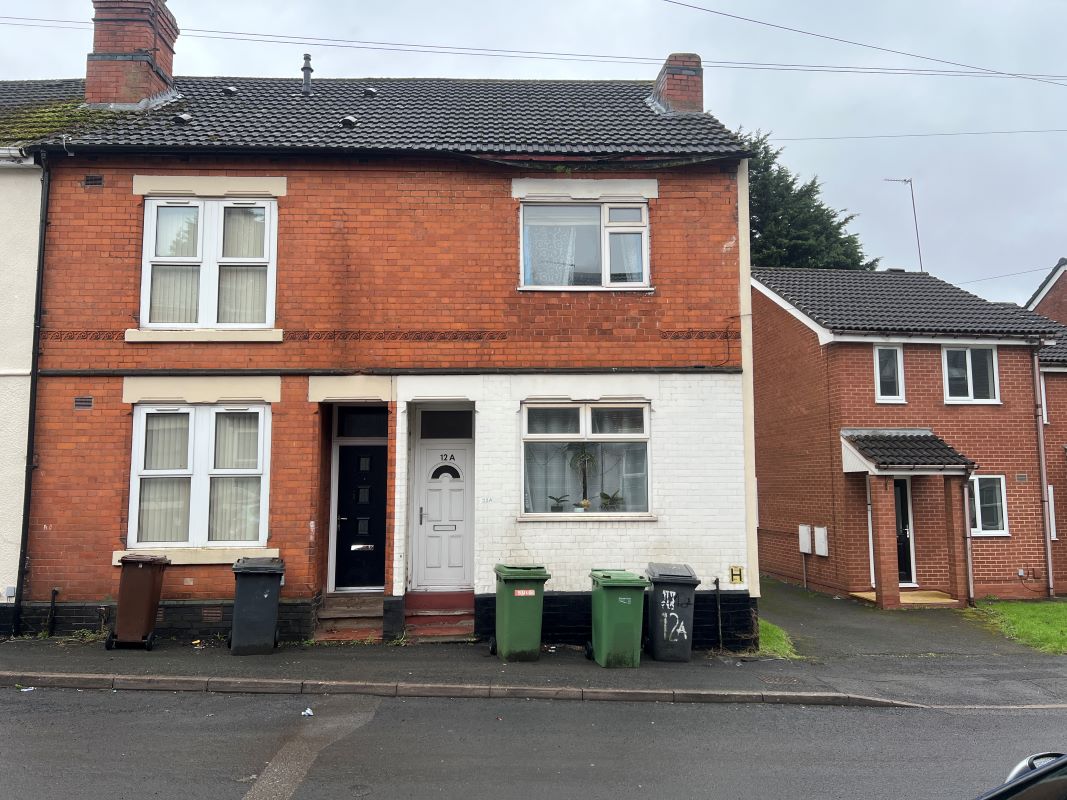 3 bedroom end terraced investment property in Wolverhampton