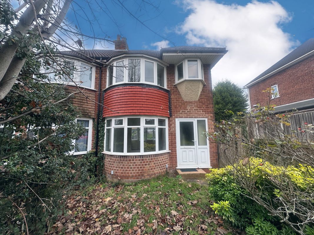3 bedroom semi detached property in Kings Norton