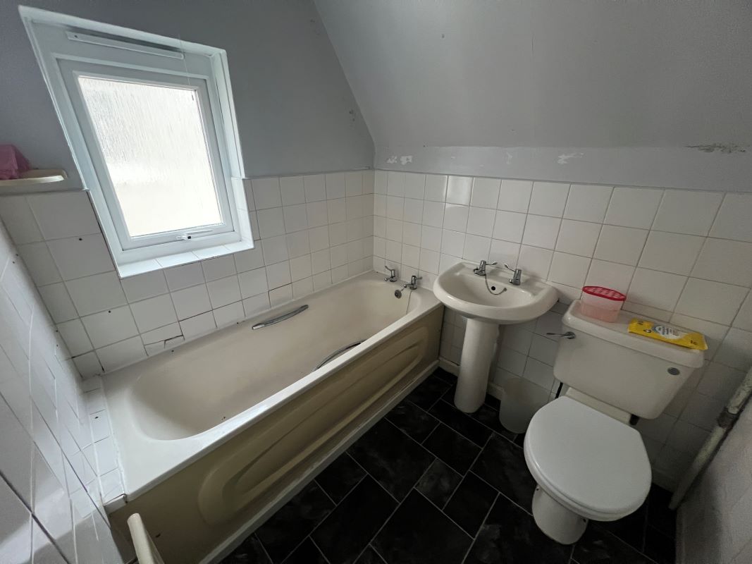 62 Second Avenue, Kidsgrove, Stoke-on-Trent, ST7 1DE