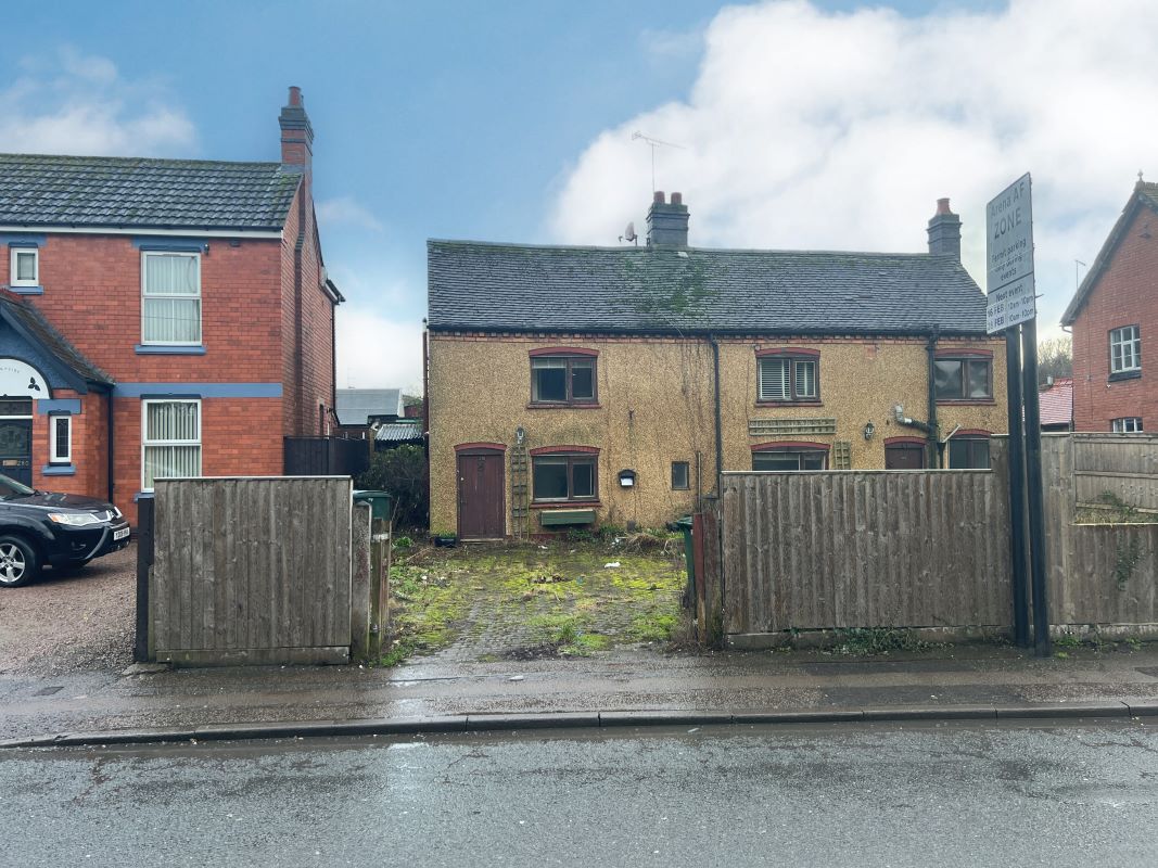 2 bedroom semi detached property in Coventry