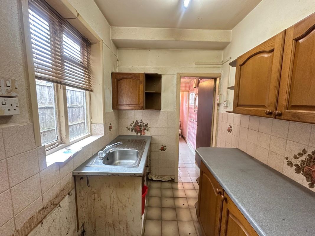 18 Cornwall Road, Handsworth, Birmingham, B20 2HY