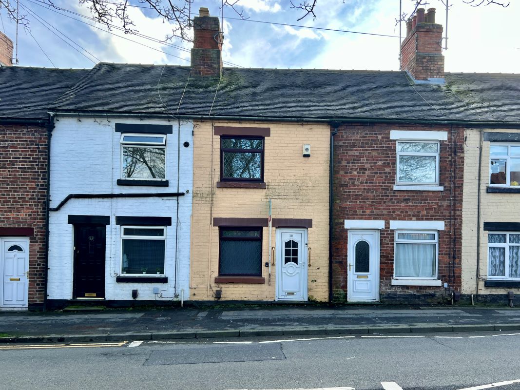 2 bedroom mid terraced property in Ashby-de-la-Zouch