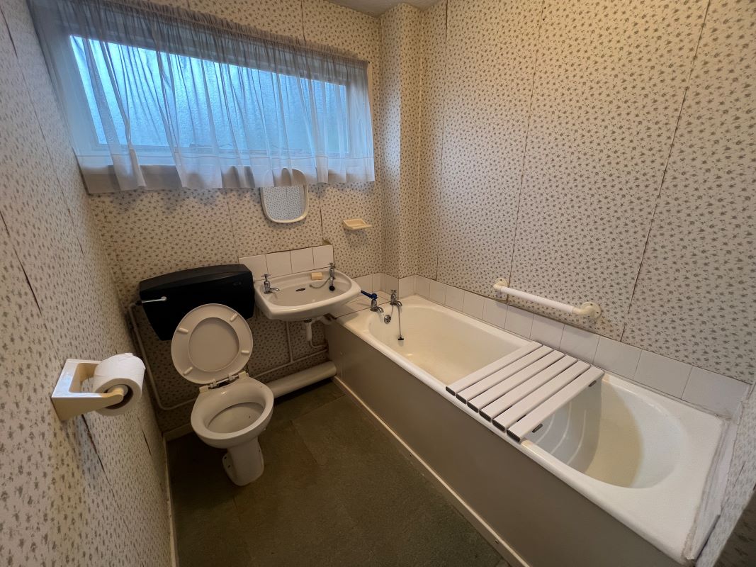 52 Shipbourne Close, Harborne, Birmingham, B32 2LH