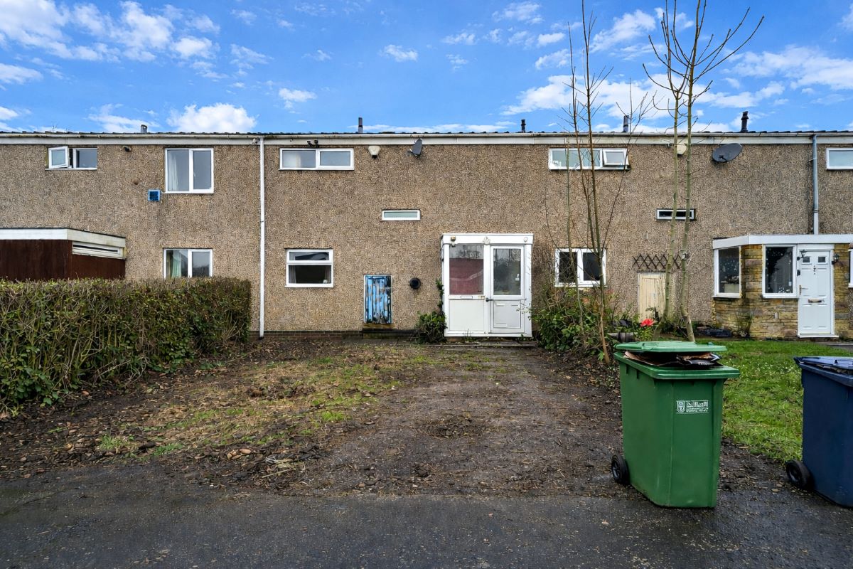 3 bedroom mid terraced property in Birmingham 