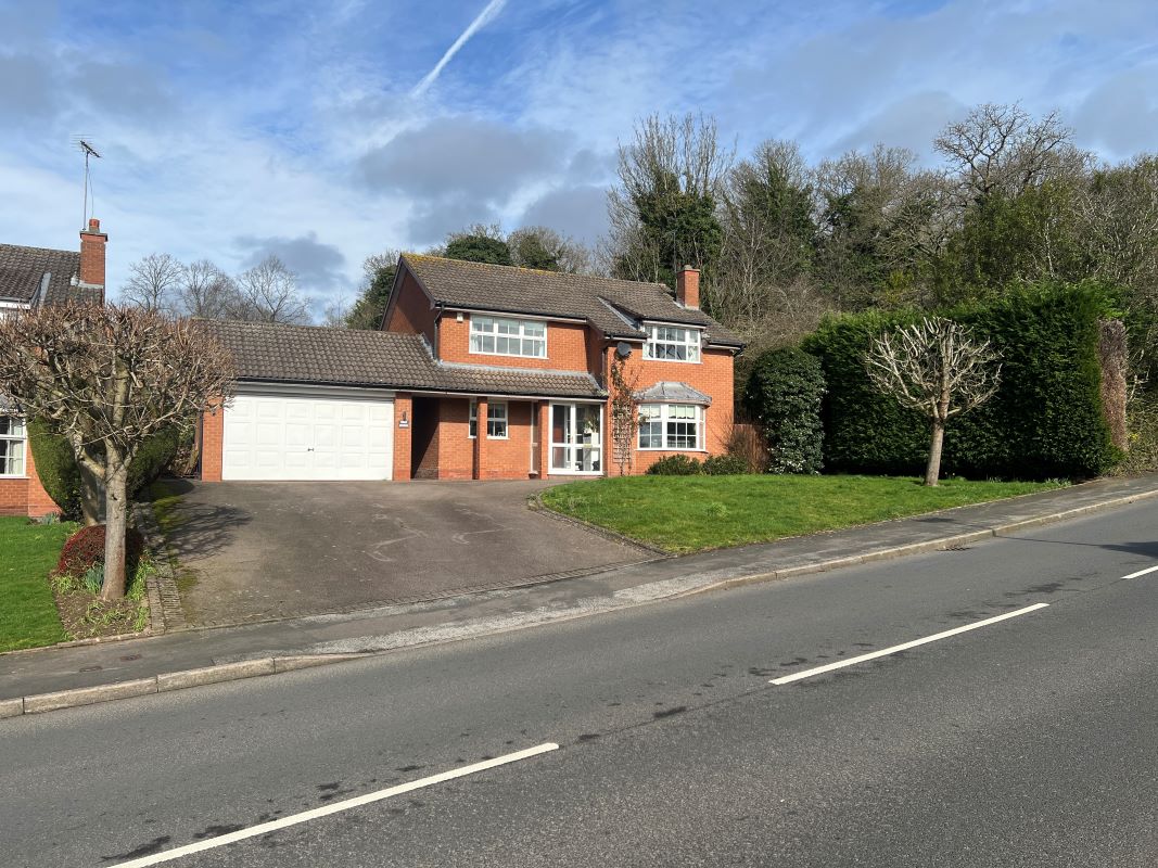 4 bedroom detached property in Sutton Coldfield