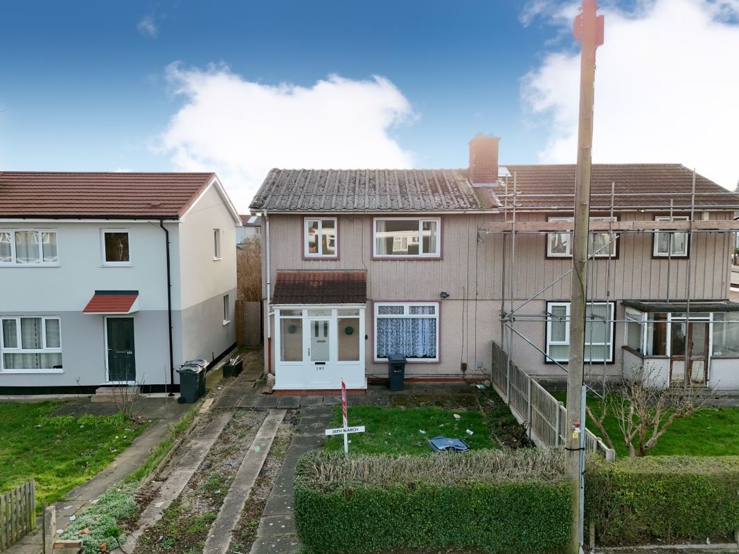 3 bedroom semi detached property in Yardley