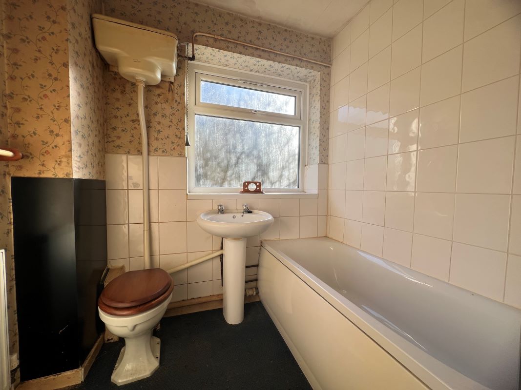 69 Hannah Road, Bilston, WV14 8ET