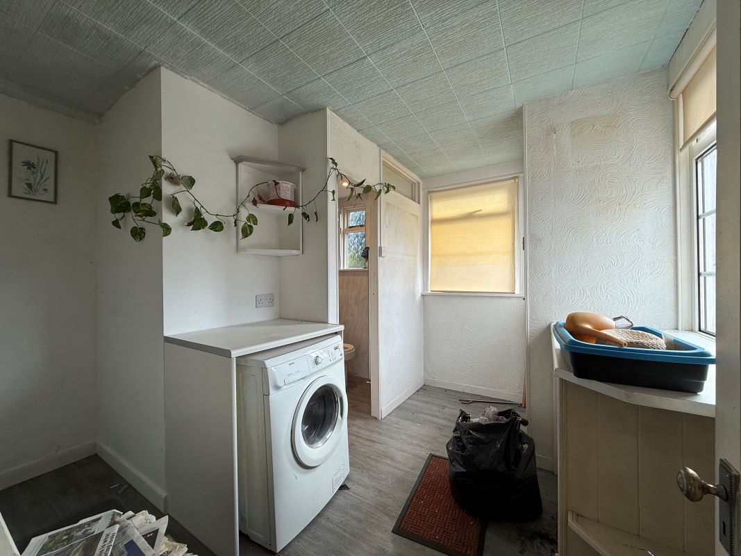 1222 Bristol Road South, Northfield, Birmingham, B31 2TH