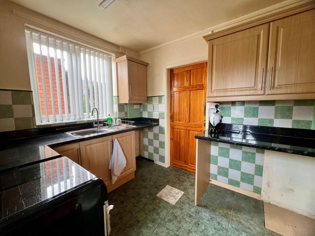 1 Hampshire Road, West Bromwich, B71 2PP
